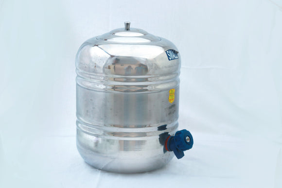 Stainless Steel Water Pot with Lid, Small - 3 ltr